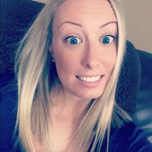 Meet your Posher, Leanne